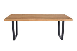 Jídelní stůl s kovovými nohami Iron je investici do kvality, pohody a domácí harmonie. Objednejte si svůj stůl dnes a užívejte si bezčasové elegance, která přetrvala věky.