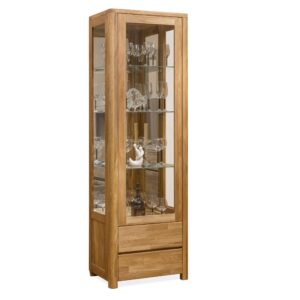 Masivní dubová vitrína Lausanne 6 v provedení olej s voskem