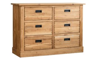 Rustikální  komoda je vyrobena z vysoce kvalitního dubového masivu, což zaručuje dlouhou životnost a odolnost vůči opotřebení. Nyní se slevou!