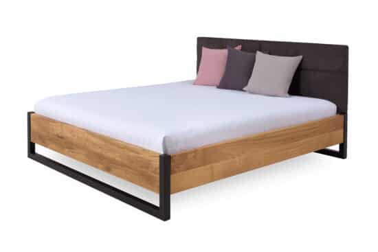 Manželská postel Verona 180x200 - ideální místo pro odpočinek a regeneraci po dlouhém a náročném dni. Tato postel je tím nejlepším, co můžete svému tělu a duši nabídnout.