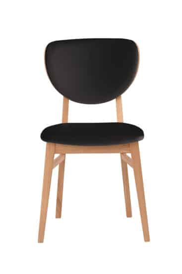 Dřevěná židle Barcelona není jen obyčejným kusem nábytku; je to prostředník mezi komfortem a stylem, mezi funkčností a designem.