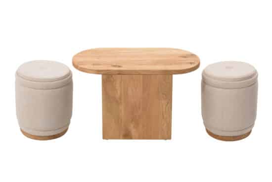 Konferenční stolek z masivního dubu s taburety osloví každého, kdo hledá kvalitu, design a funkčnost. Konferenční stolek masiv  je ideální volbou pro ty, kteří chtějí svému domovu dopřát to nejlepší.