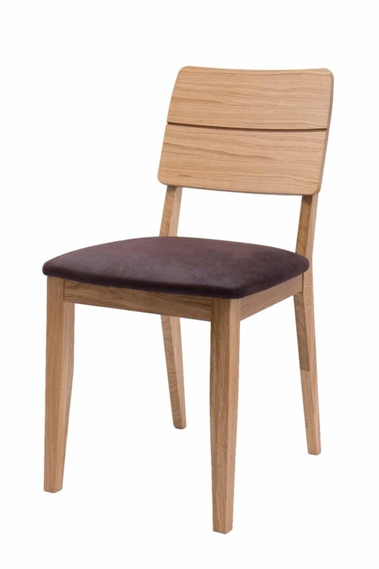 Dubová stolička Ruva je synonymom elegancie a moderného dizajnu. Jeho čisté línie a prírodná farba dreva v kombinácii s hnedým čalúnením vytvárajú harmonickú atmosféru, ktorá sa hodí do každého interiéru.
