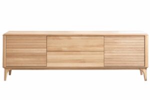 Neváhejte a přidejte do svého domova nábytek, který bude obdivovat každá návštěva. TV komoda Stockholm 2 velká je stylový klenot, který podtrhne osobitost Vašeho interiéru.