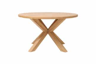 Okrúhly dubový stôl Olin je vyrobený zo 100% masívneho dubu a ošetrený prírodným olejom s voskom pre dlhú životnosť a jednoduchú údržbu. Vďaka originálnej podnoži a pevnému vyhotoveniu je ideálny do moderných aj rustikálnych interiérov. Tento stôl vnesie do vášho domova eleganciu, komfort a prirodzenú atmosféru.