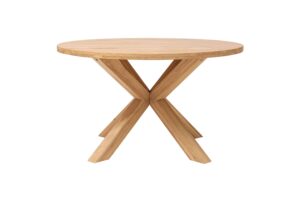 Okrúhly dubový stôl Olin je vyrobený zo 100% masívneho dubu a ošetrený prírodným olejom s voskom pre dlhú životnosť a jednoduchú údržbu. Vďaka originálnej podnoži a pevnému vyhotoveniu je ideálny do moderných aj rustikálnych interiérov. Tento stôl vnesie do vášho domova eleganciu, komfort a prirodzenú atmosféru.