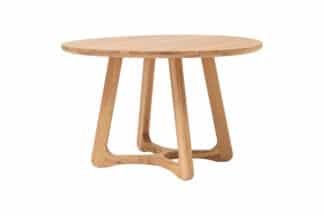 Elegantný okrúhly stôl z dubového masívu, ktorý spája prírodnú krásu, moderný dizajn a poctivé remeslo. Vďaka pevným tvarovaným nohám a kvalitnému olejovému ošetreniu sa stane stredobodom každej jedálne, obývačky či pracovne.