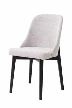 Jedálenská stolička Grase v svetlosivom vyhotovení vnáša do interiéru pokojnú eleganciu a nadčasový štýl. Vďaka mäkkému čalúneniu a ergonomicky tvarovanému operadlu poskytuje maximálny komfort pri každom sedení. Ideálna voľba pre jedáleň, pracovňu aj štýlové posedenie.