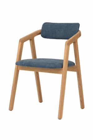 Dubová stolička Aksel s modrým polstrovaním